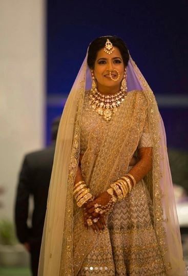 How to reuse or re-wear the bridal lehenga? 4