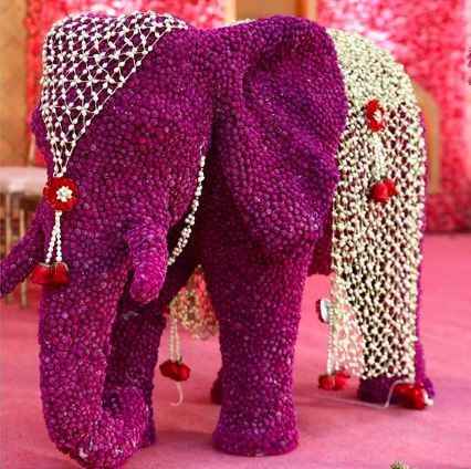 This floral elephant centerpiece is soo beautiful! - 1