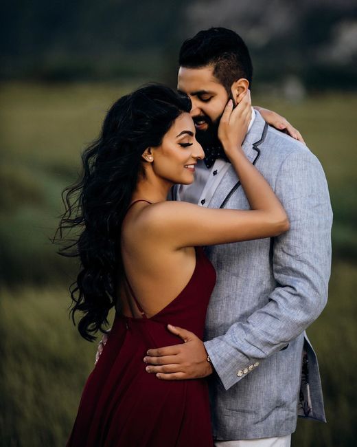 Pre wedding shoot poses? 1