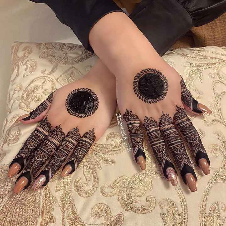 Simple and Sober mehendi design - 1