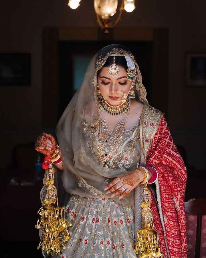 Bandhej dupatta looks so pretty! - 1