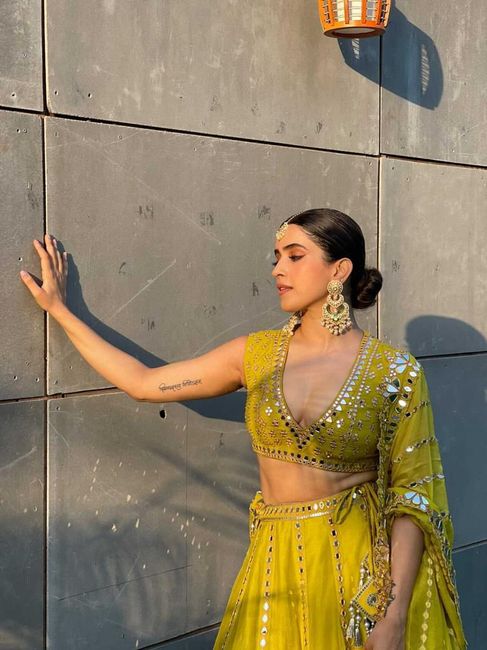#CelebrityStyle: Sanya Malhotra spotted wearing the ‘moss Green Lehenga Set’😍 3