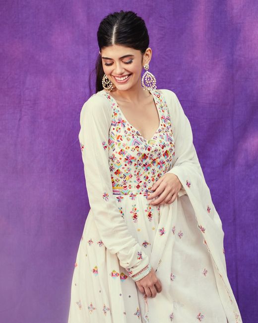 #CelebrityStyle: Sanjana Sanghi was spotted wearing the “off white Anarkali with churidar” 2