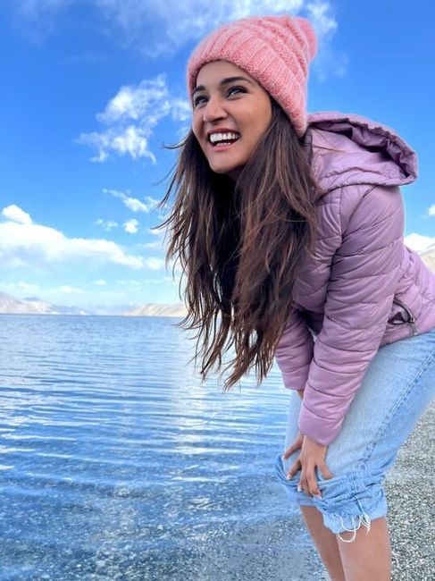 Mukti Mohan Gives Major Travel Goals With Her Latest Vacation Pics From #Leh!😍 1