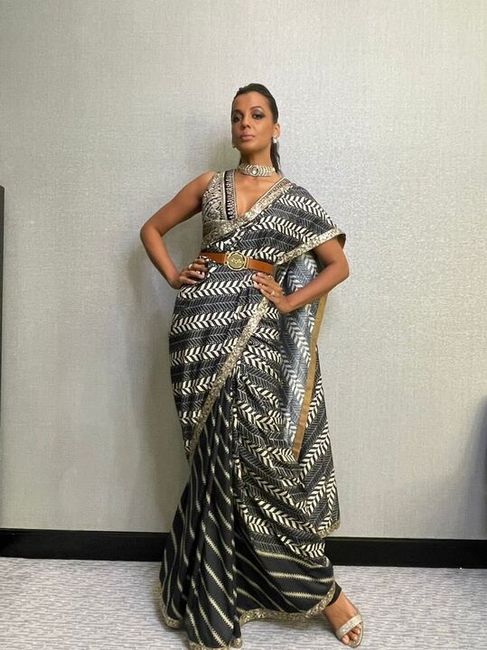 Mugdha Godse and Rahul Dev take to the IIFA Awards in out of the world outfits! 5