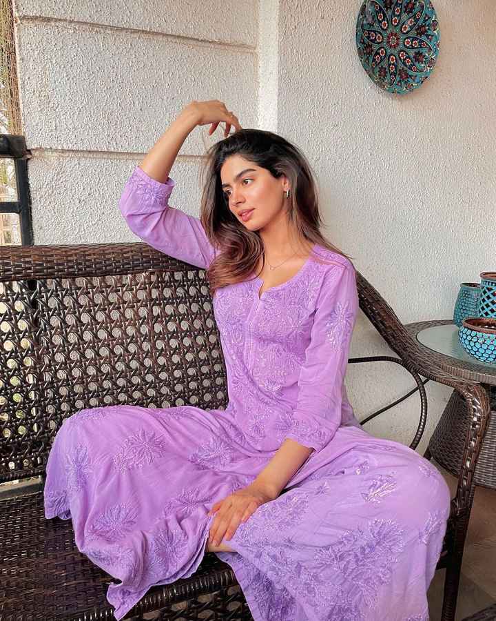#Celebritystyle: Khushi Kapoor Looks Beautiful In Purple kurta set - 1