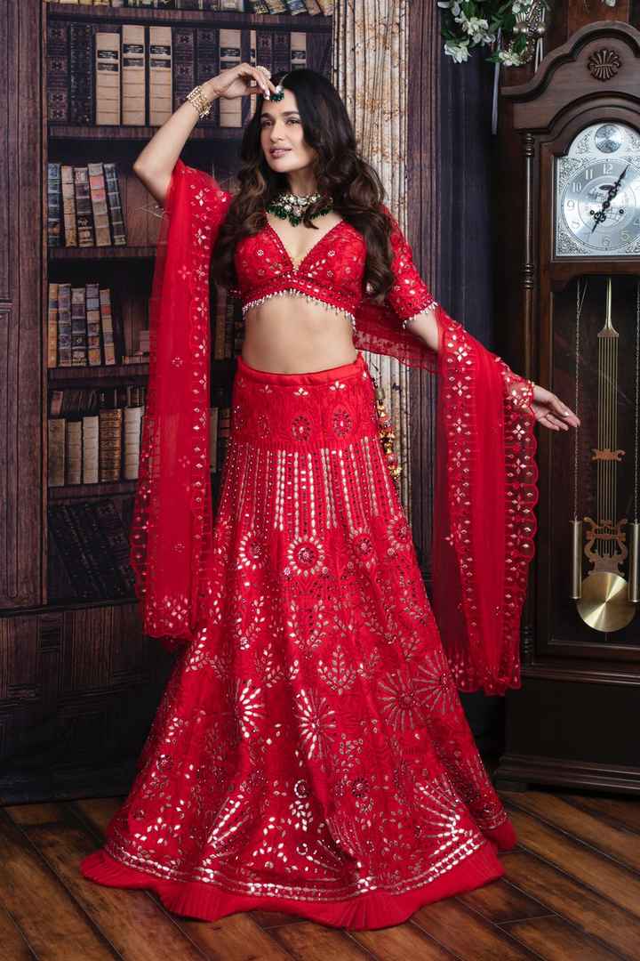 #Celebritystyle: Yuvika Chaudhary Spotted In Red Traditional Lehenga - 2