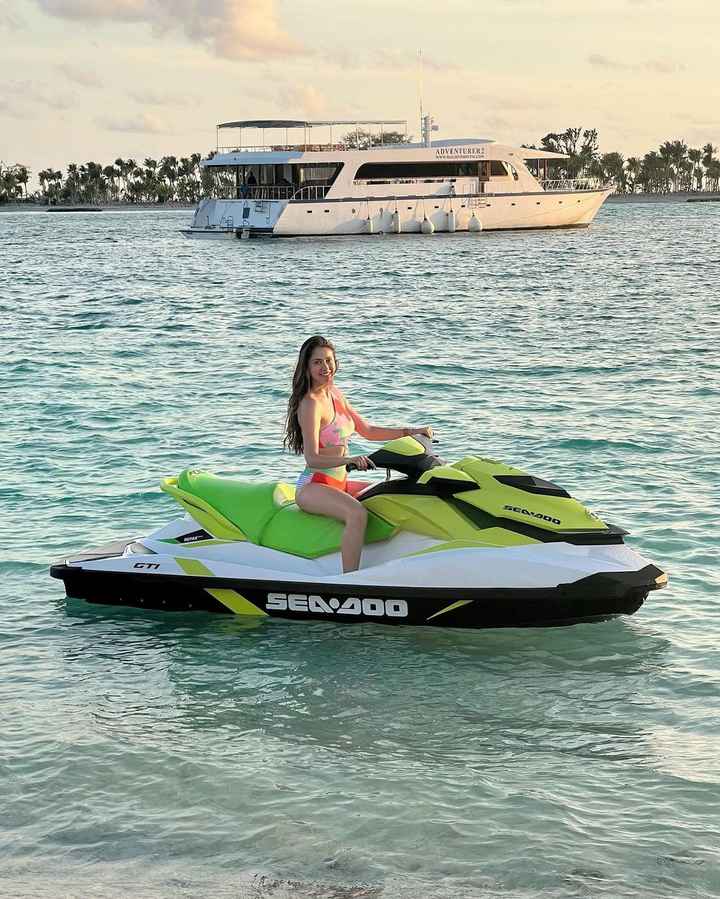 Malvika Raaj holidays in the Maldives and the pictures are straight out of our dreams. - 4