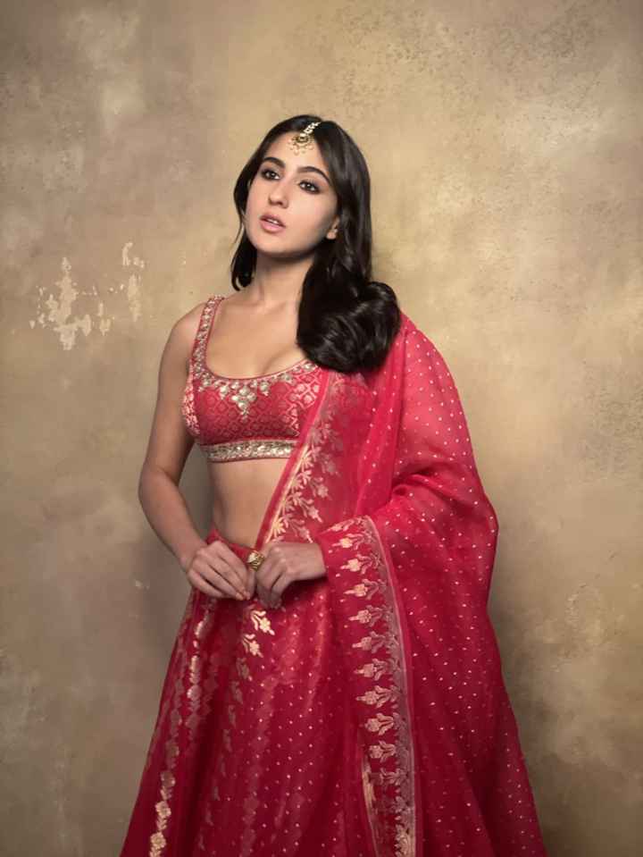 #Celebritystyle: Sara Ali Khan Spotted striking pastel-hued lehenga! - 1