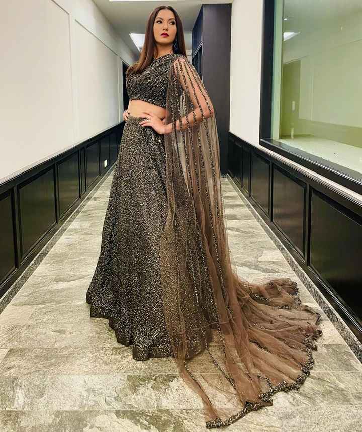 #Celebritystyle: Gauahar Khan Spotted Wearing the 'oxidised Silver Lehenga' 👸 😍 - 1