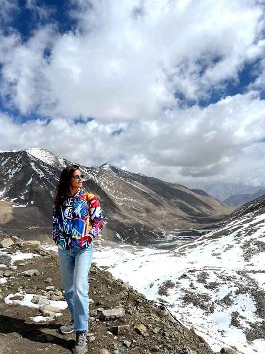 Mukti Mohan Gives Major Travel Goals With Her Latest Vacation Pics From #leh!😍 - 4