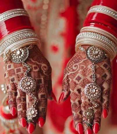 Look at these varied Hathphool designs😍 - 3