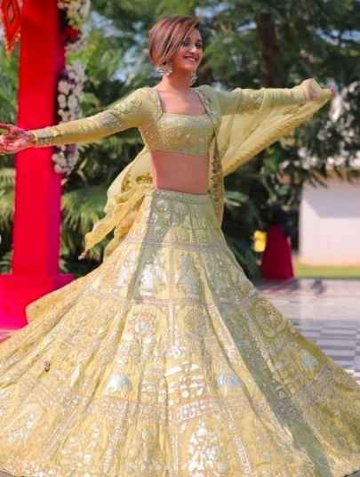 i don't get over with these 4 gorgeous sisters and their pictures together! - 1