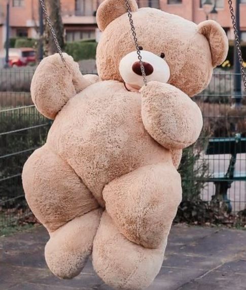 i have a thing for Human sized Teddies! 1