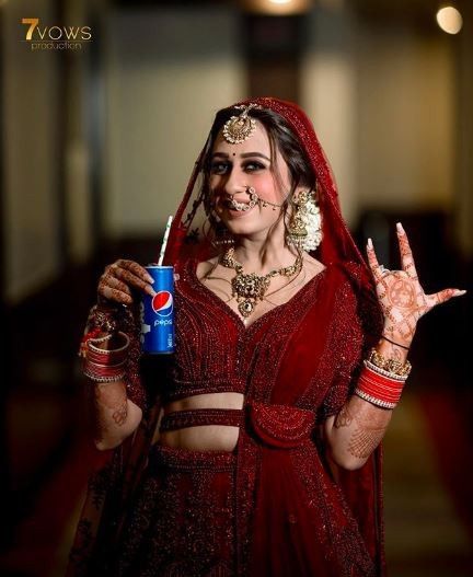 i took a note seeing this Bride with pepsi😍 1