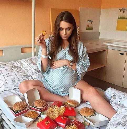 Pregnancy cravings are crazyy!! i dread them tbh! - 1