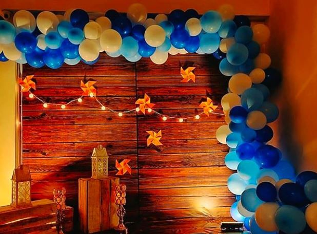 Handmade decoration props for small indoor events - 3