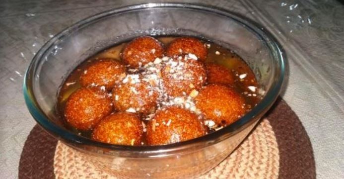 Homemade Gulab Jamuns anyone? - 1