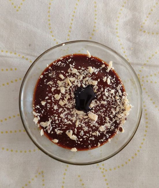 i made a heart shaped cake for my mom - 1