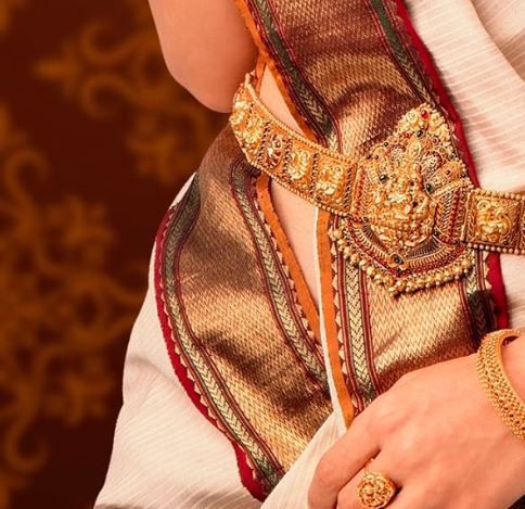 Looking for a kamarbandh in golden colour! - 2