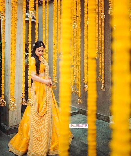 Full haldi inspiration 💛 Gende ke phool for haldi decor👌🏻 1