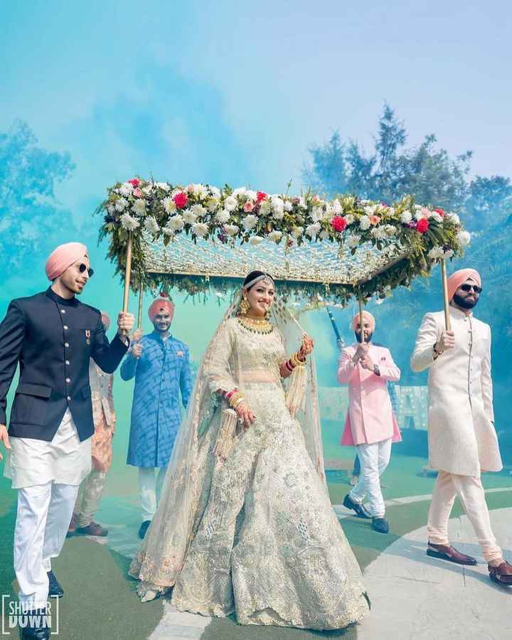 This phoolon ki chaadar = Khushiyon ki chaadar - 1