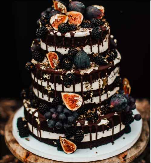 This wedding cake looks so delicious!! - 1