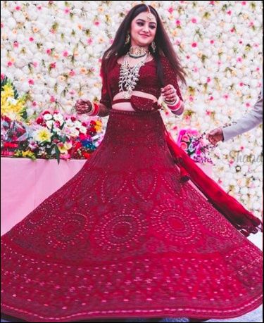 This Lehenga Is Too Pure! 1