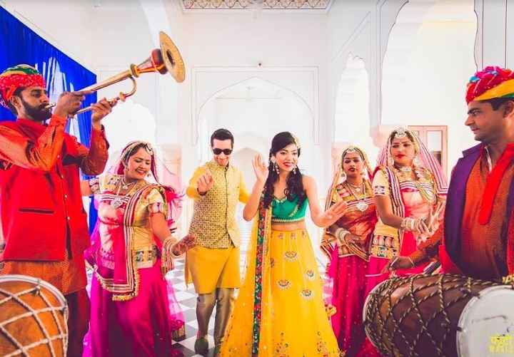 i know I'd come all dancing with my entire khaandaan! - 1