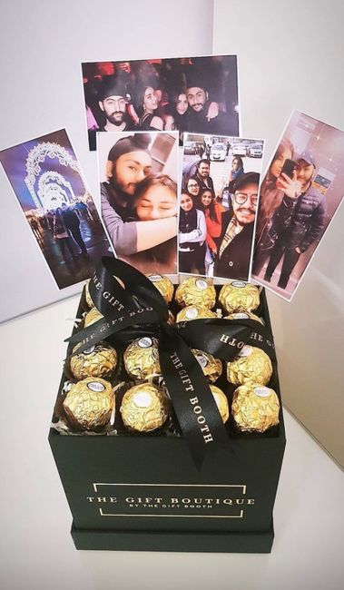 This gift boutique By The gift booth - 1