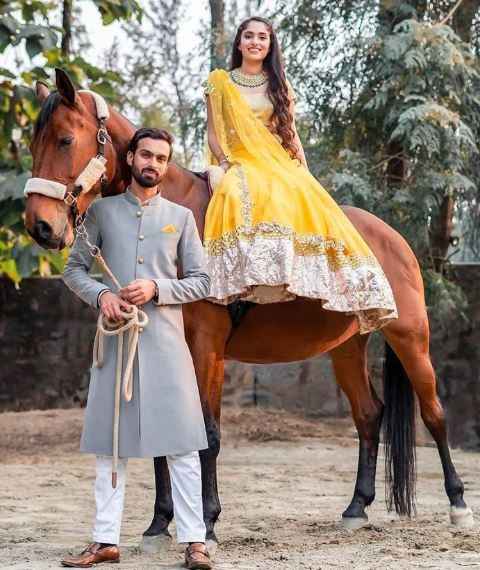 Would you make an entry like her? On the horse? - 1