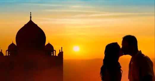 Photoshoot at Taj Mahal? - 1