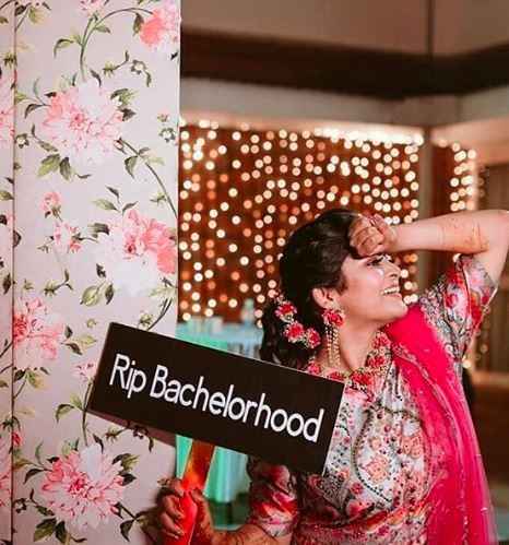 Hahahaha🤣 can you guys feel this picture? - 1