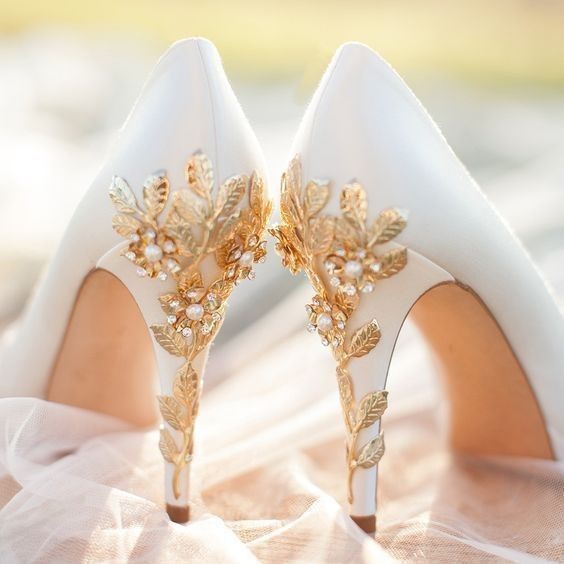 Lets create a bridal shoe catalogue group on community 1