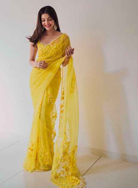How did you guys like Kajal's shoot in yellow saree? - 1