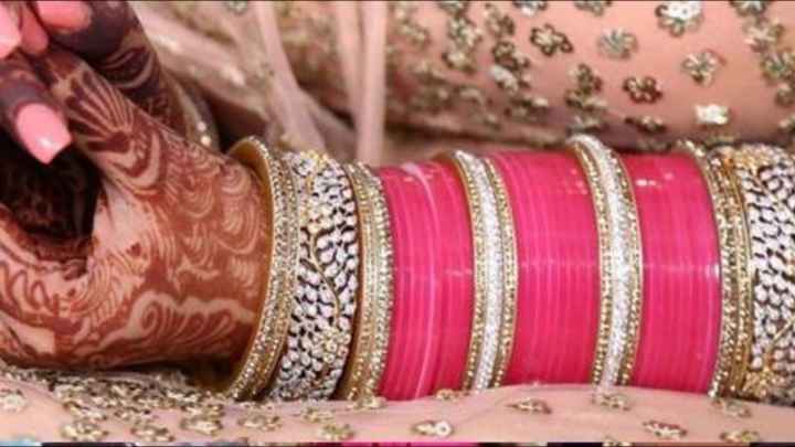 Pink Chura