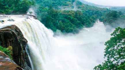 Kerala's Athirappilly Water Fall is soo sooo gorgeous! - 1