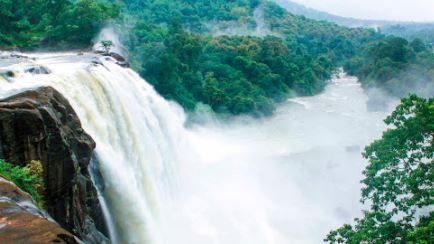 Kerala's Athirappilly Water Fall is soo sooo gorgeous! 1