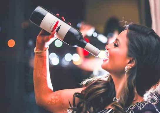 Who all will pose like this boss bride with your fav drink? - 1