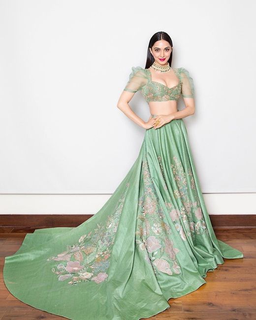 Looking for a light lehenga 4