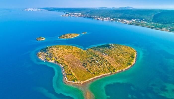 Heart shaped island 1