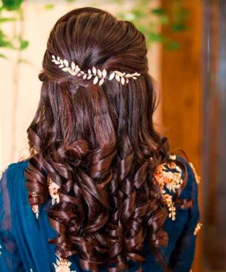 Curled hair on an engagement ? Yes or No? - 1