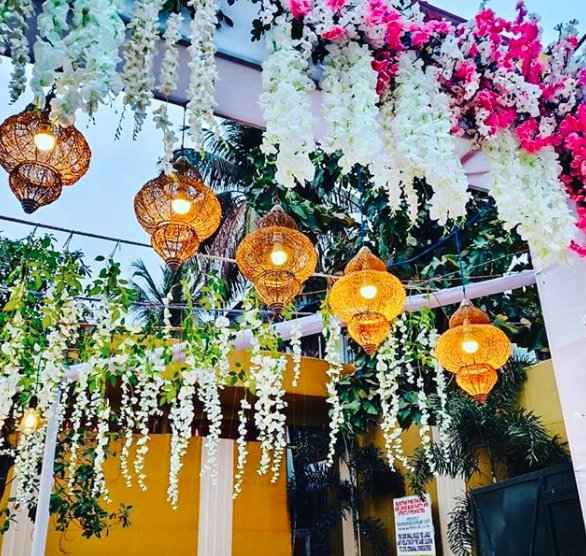 Lily Hanging Decor!! - 1