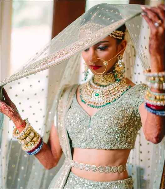 Guys, Lehenga with belts are in trend! - 1