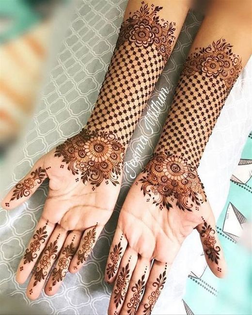 Arabic mehendi design for bridesmaid 1