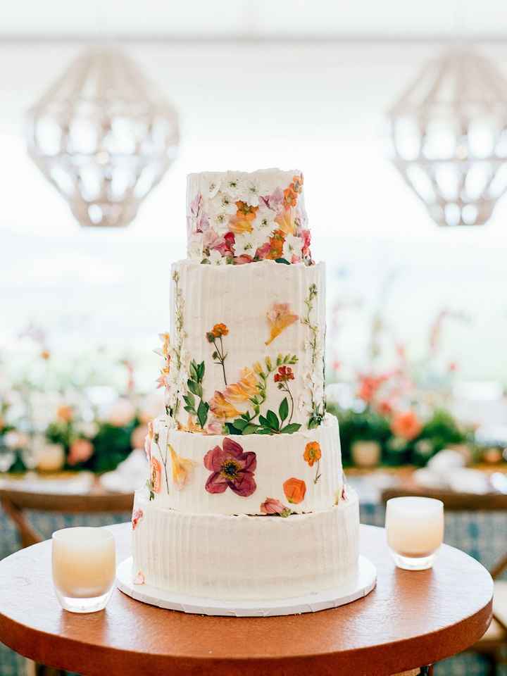Latest wedding cake designs - 1