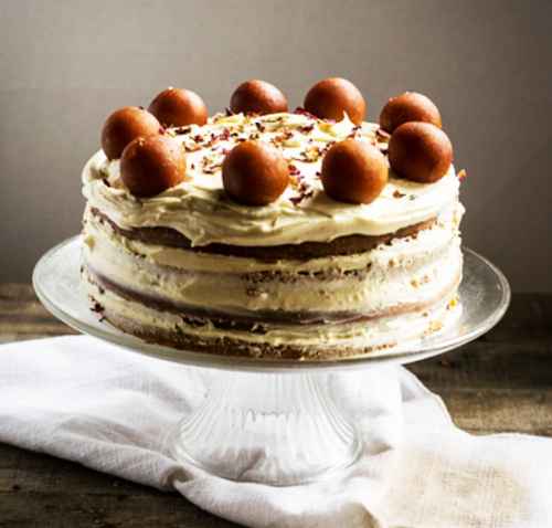 Gulab jamun cake on wedding? - 1