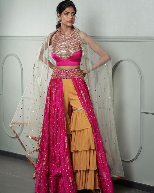 This lehenga looks so different and pretty! - 1