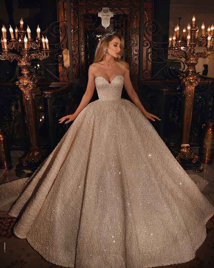 What do you think of this gown? i am in love with it!! 🤩🤩 - 1