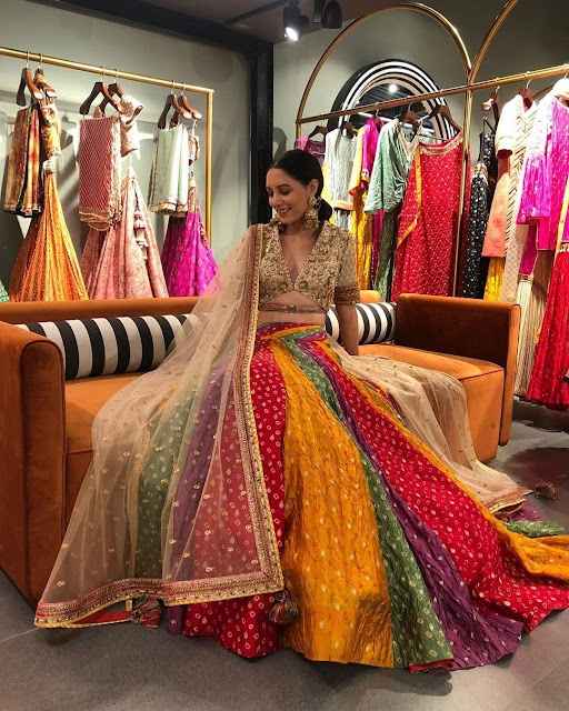 Ever seen a Banarasi Lehenga? - 1